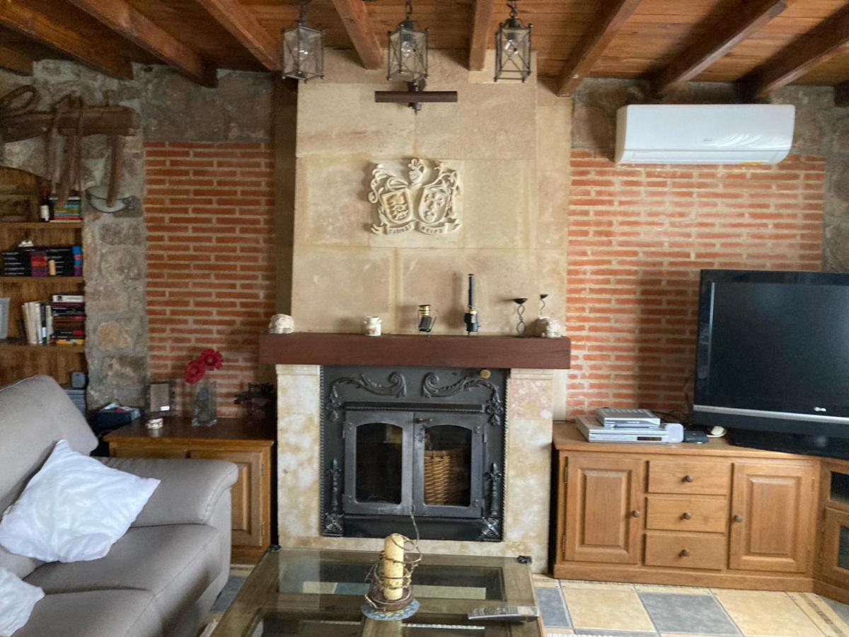 Casa Rural Neira Almenara de Tormes Exterior photo